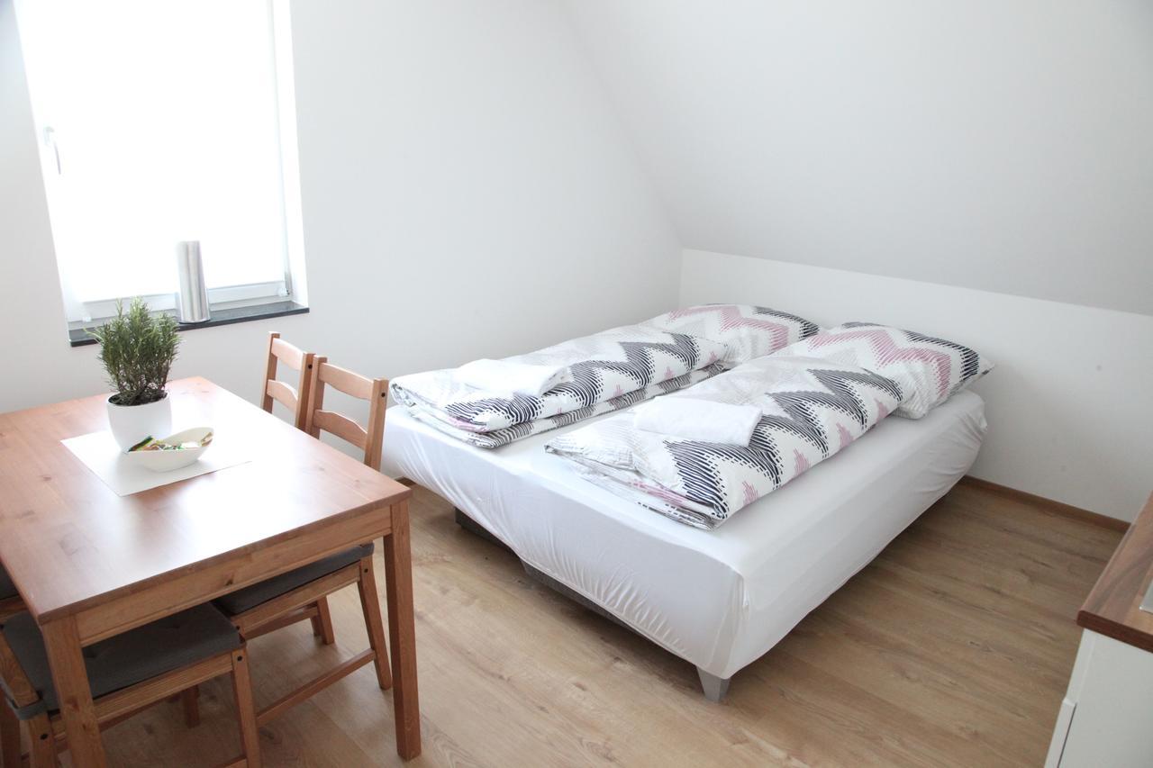 Apartment Nähe Messe Stuttgart Oberboihingen Екстериор снимка