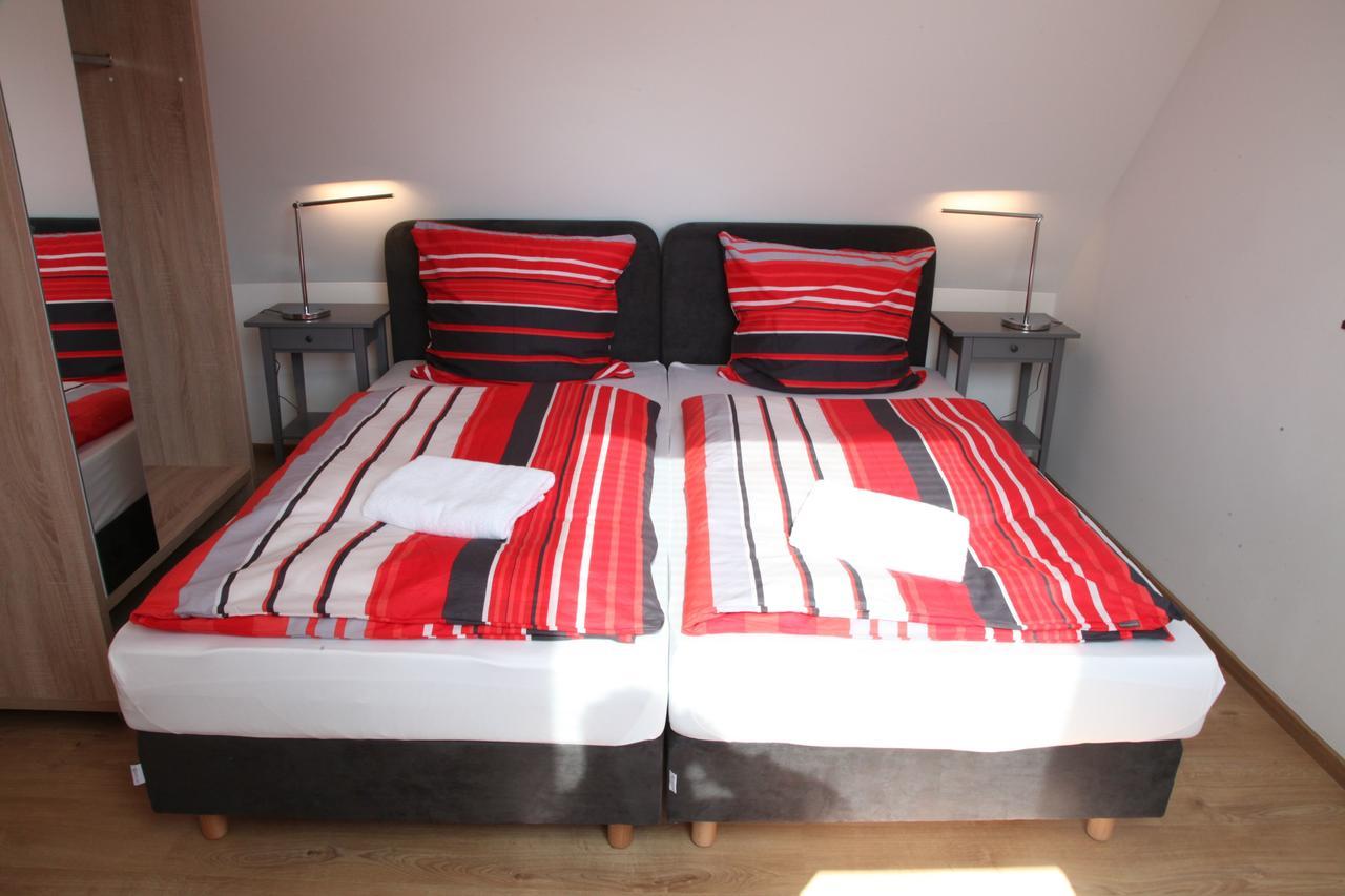 Apartment Nähe Messe Stuttgart Oberboihingen Екстериор снимка